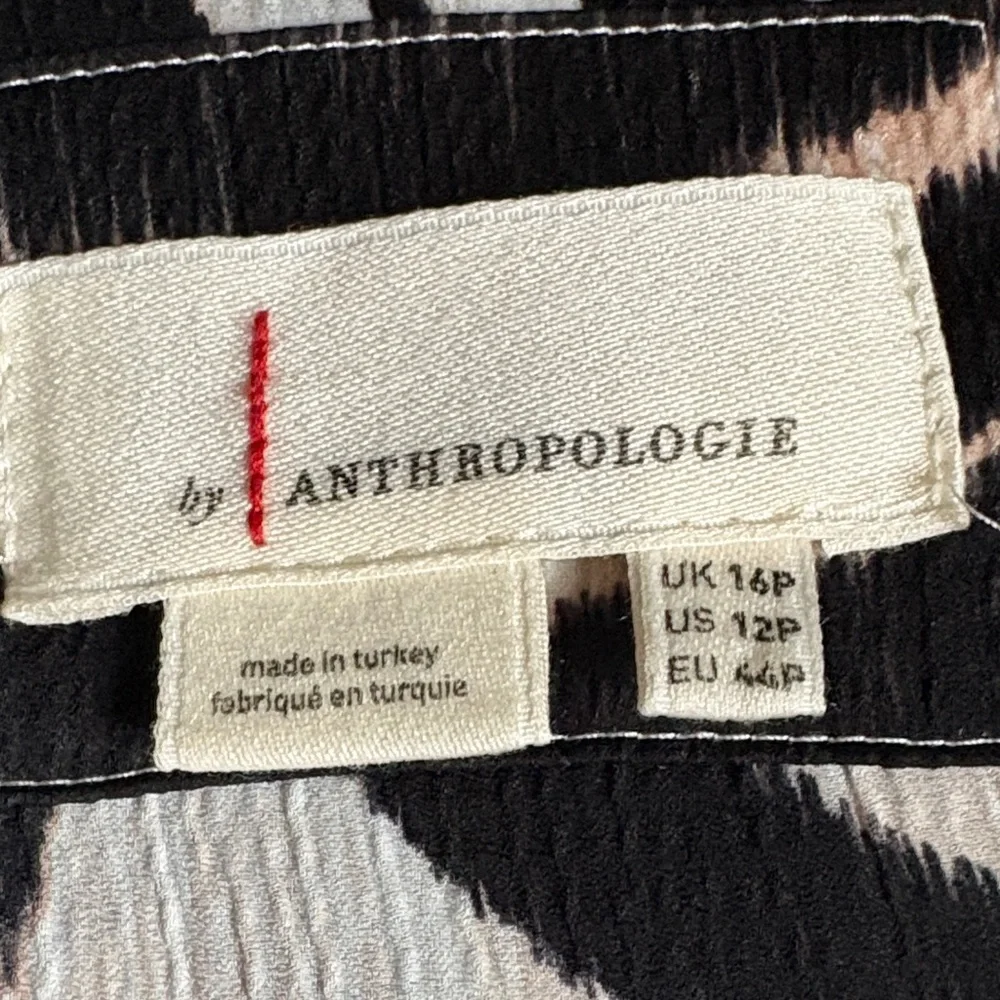 Anthropologie Faux Wrap Zebra Print Long Sleeve Mini Dress sz 12P - Picture 2 of 15